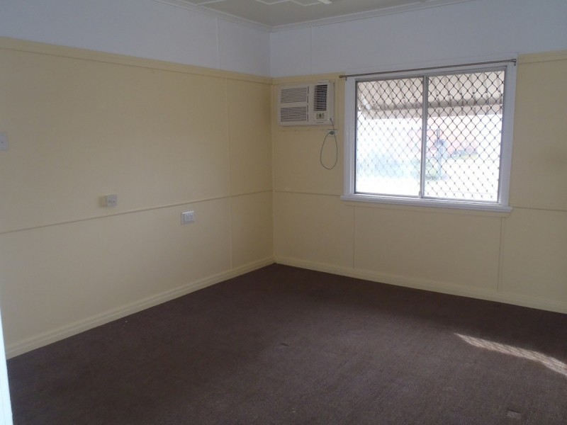 91 Hollingsworth Street, Kawana QLD 4701