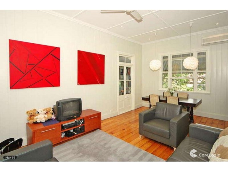 24 Harrys Road, Taringa QLD 4068