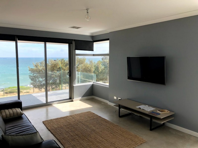 14 Waterland Point, Quinns Rocks WA 6030