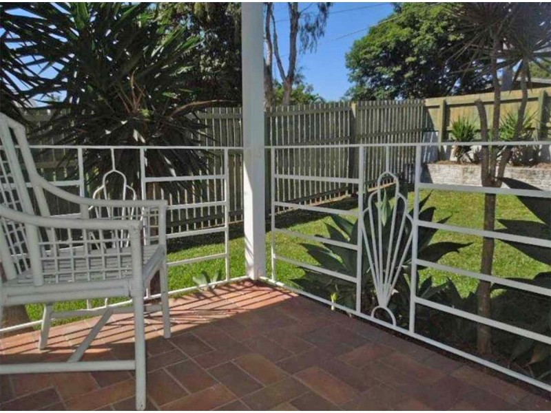 12 Kendall Street, Oxley QLD 4075