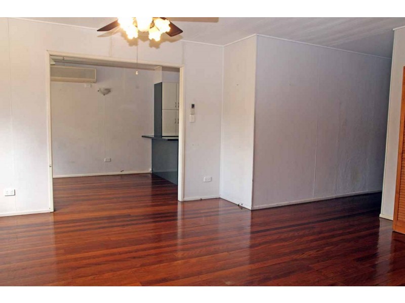 61 Dunedin Street, Sunnybank QLD 4109