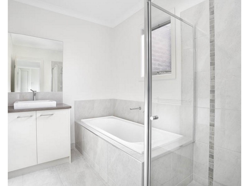 10 Pond Street, Truganina VIC 3029