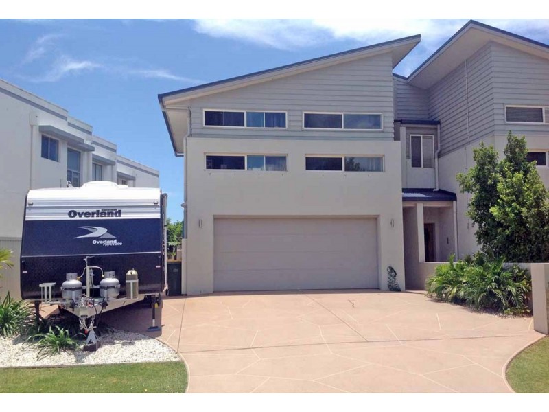 1/25 Compass Drive, Biggera Waters QLD 4216