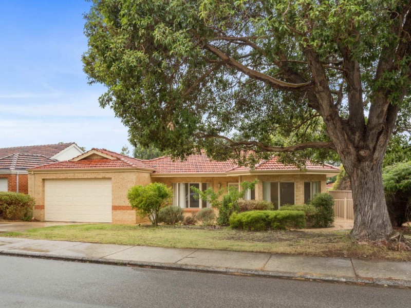 A/35 Coleman Crescent, Melville WA 6156