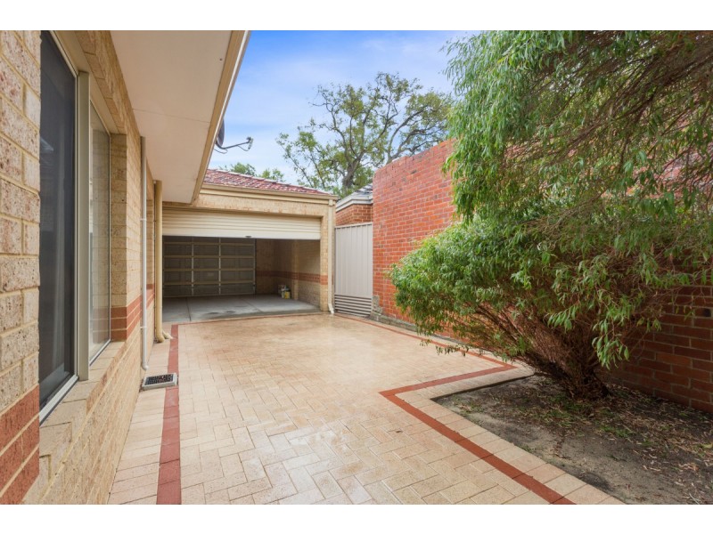 A/35 Coleman Crescent, Melville WA 6156