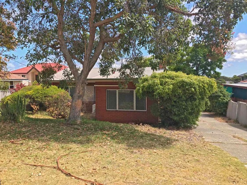 22 Taunton Way, Karrinyup WA 6018