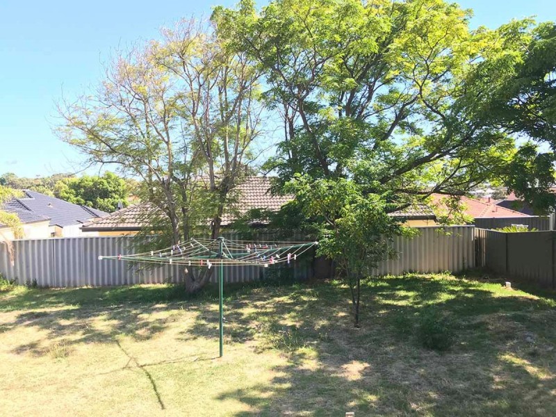 22 Taunton Way, Karrinyup WA 6018