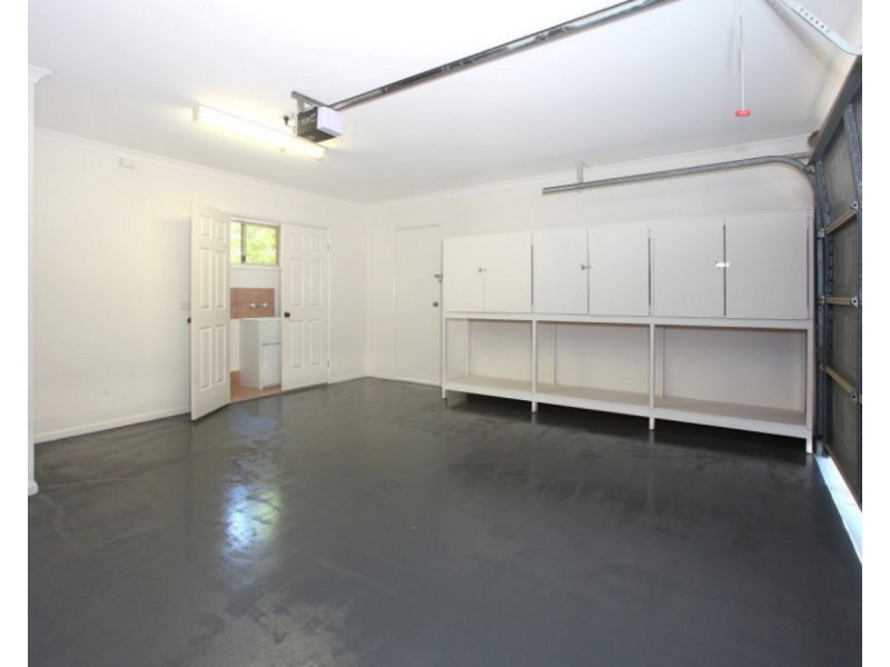 2/99 Pohlman Street, Southport QLD 4215