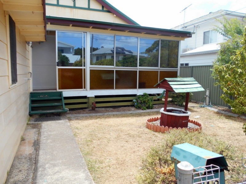 12 Garnet Street, Scarborough QLD 4020