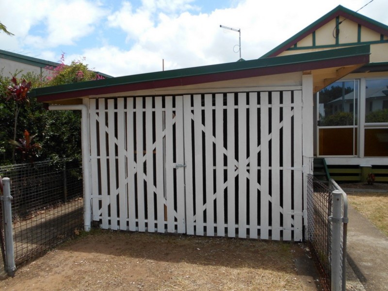 12 Garnet Street, Scarborough QLD 4020