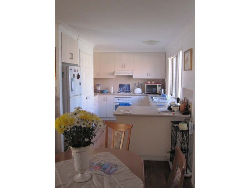 1/243 Nelson Street, Kearneys Spring QLD 4350