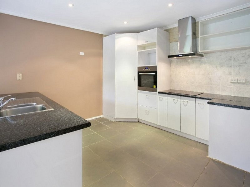 96 Market Street South, Indooroopilly QLD 4068