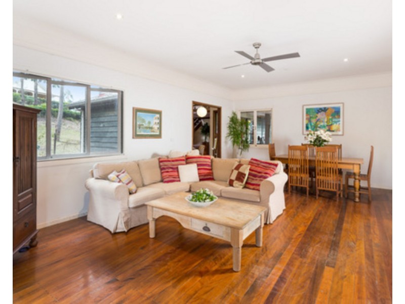 543 Grandview Road, Pullenvale QLD 4069