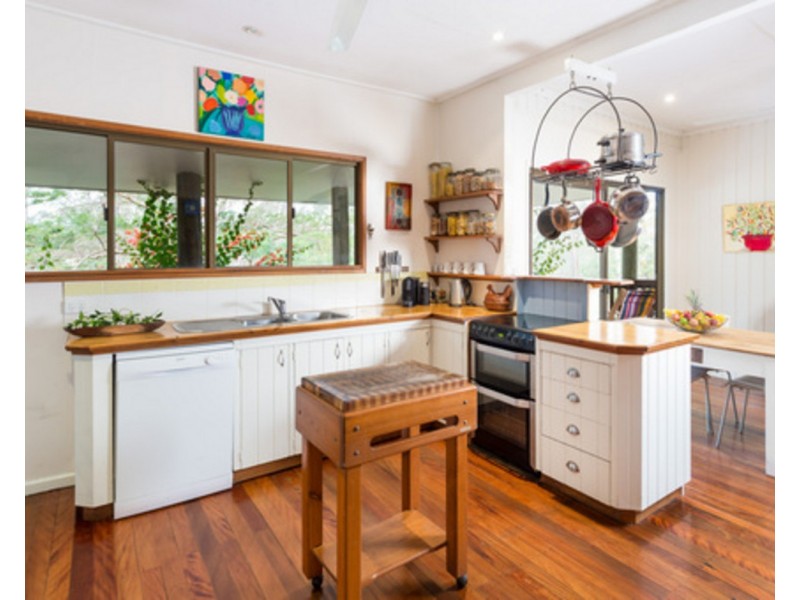 543 Grandview Road, Pullenvale QLD 4069