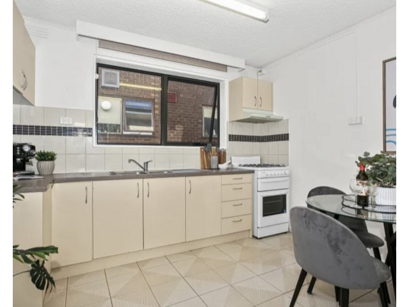 6/44-46 Passfield Street, Brunswick West VIC 3055