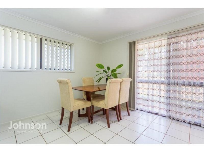 19 Sunstone Street, Manly West QLD 4179
