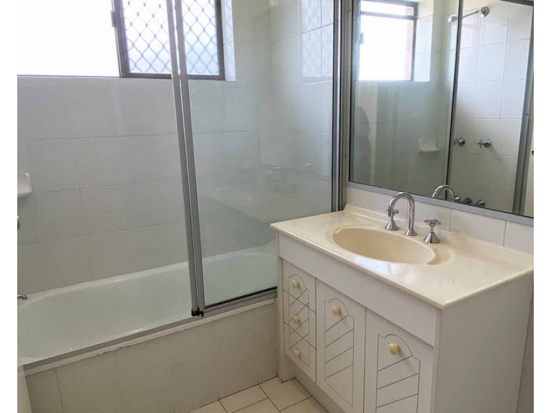 1/36 Duke Street, Ascot QLD 4007