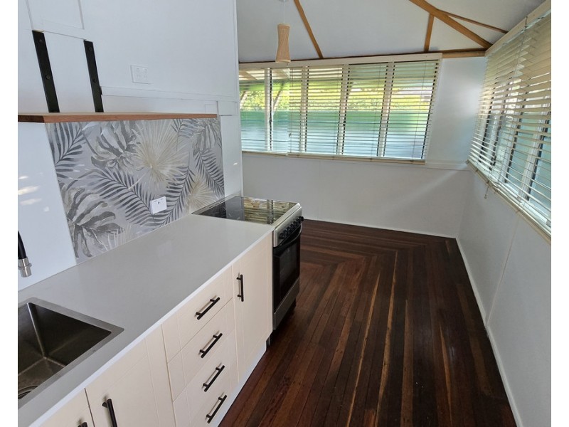 2/185 Junction Road, Clayfield QLD 4011