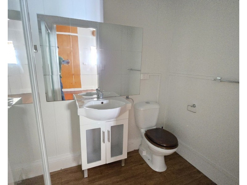 2/185 Junction Road, Clayfield QLD 4011