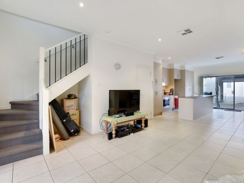 1/53-55 Grasswren Way, Mawson Lakes SA 5095