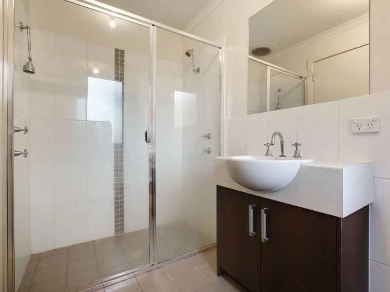 1/53-55 Grasswren Way, Mawson Lakes SA 5095