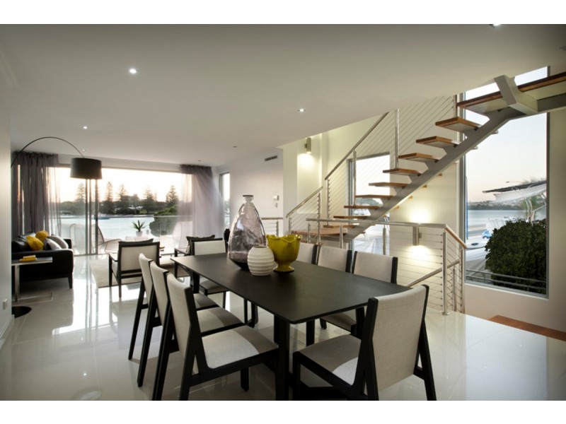 35 Riverside Road, East Fremantle WA 6158