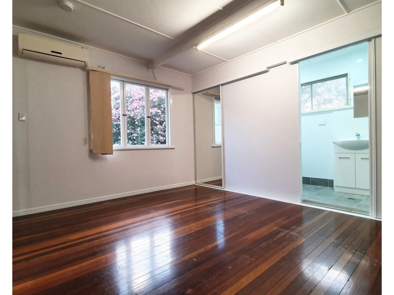 22 Durant Street, Mount Gravatt East QLD 4122