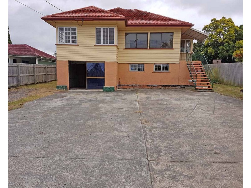 1677 Logan Road, Upper Mount Gravatt QLD 4122