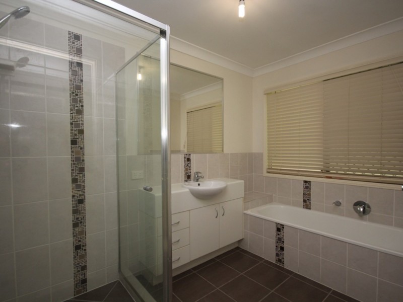 5B Weldon Street, North Ipswich QLD 4305