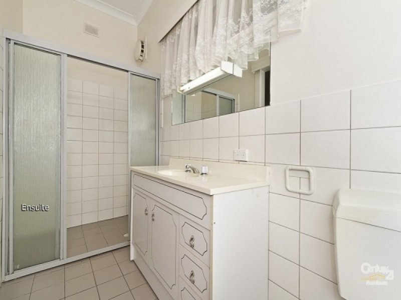 86 Valley Road, Hope Valley SA 5090