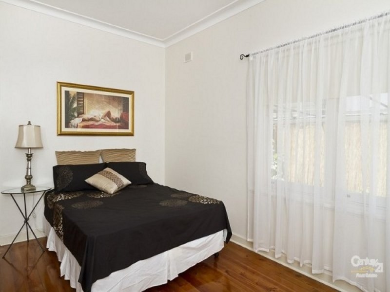 86 Valley Road, Hope Valley SA 5090