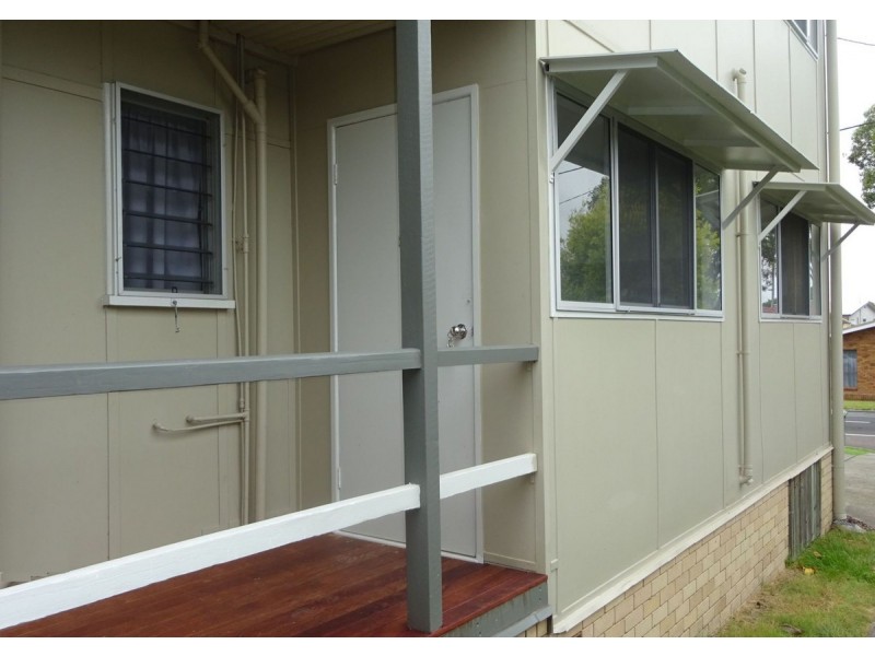 2/13 Orsova Tce, Caloundra QLD 4551