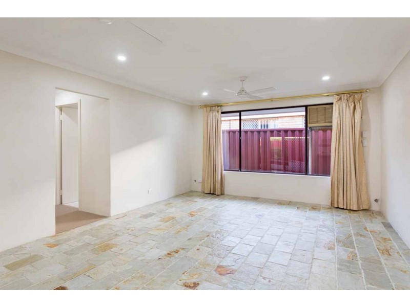 42 Beckley Circle, Murdoch WA 6150