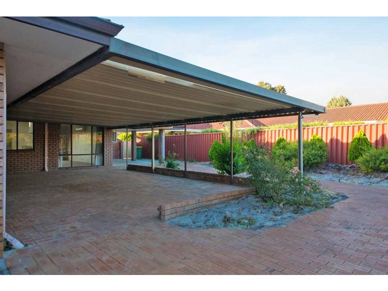 42 Beckley Circle, Murdoch WA 6150