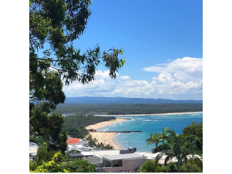 2/8 Bayview Road, Noosa Heads QLD 4567