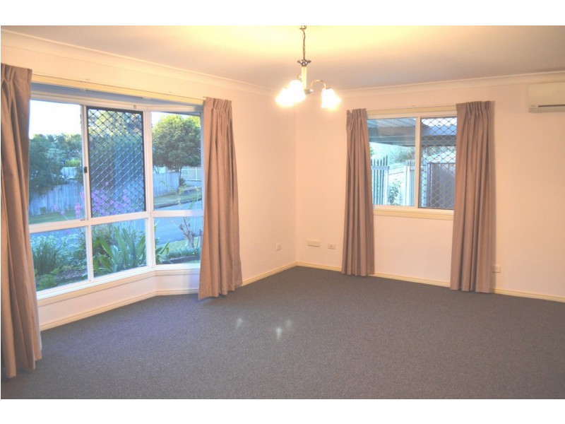 70 Sunshine Drive, Cleveland QLD 4163