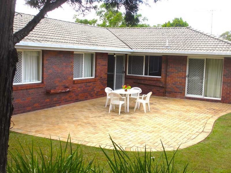 70 Sunshine Drive, Cleveland QLD 4163