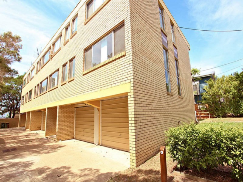 1/111 Glenalva Terrace, Enoggera QLD 4051