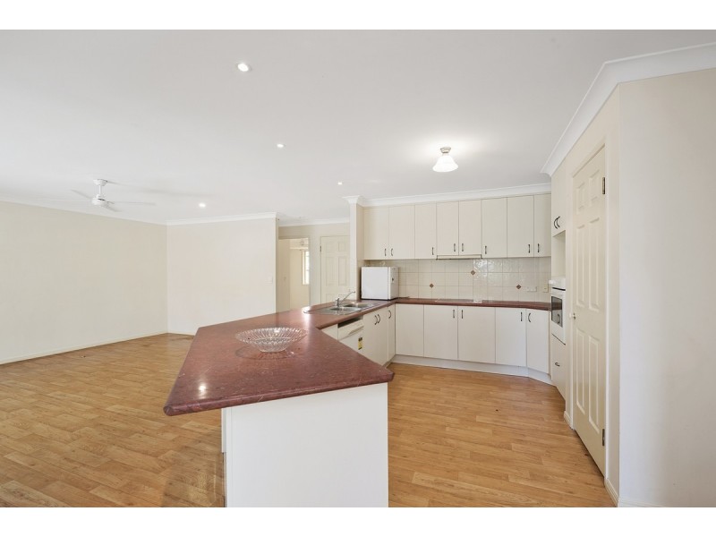 9 Higgs Street, Rothwell QLD 4022