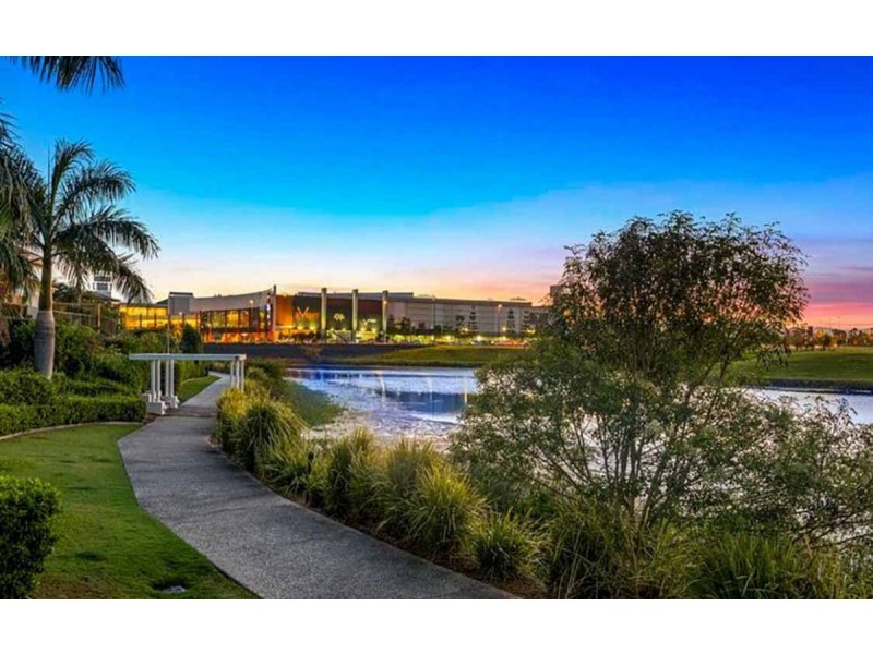 10/3 Robina Town Centre Drive, Robina QLD 4226