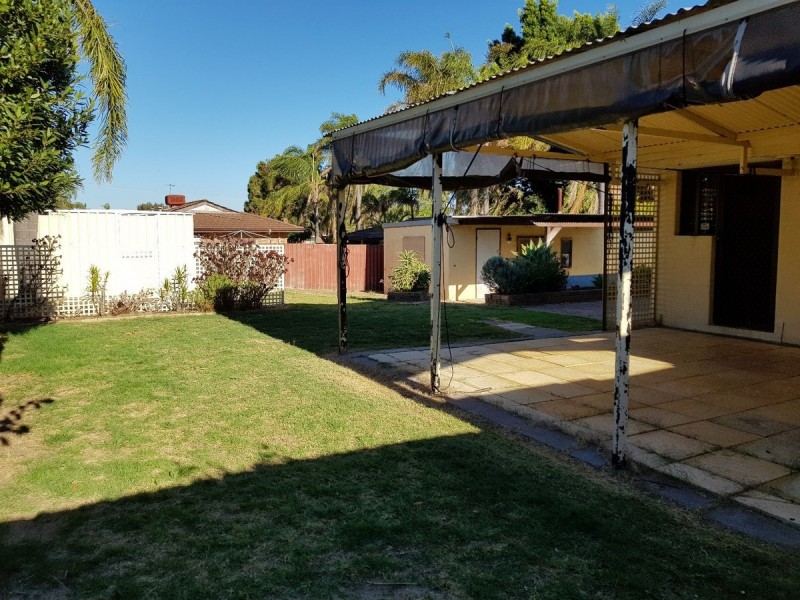 40 Majella Road, Westminster WA 6061