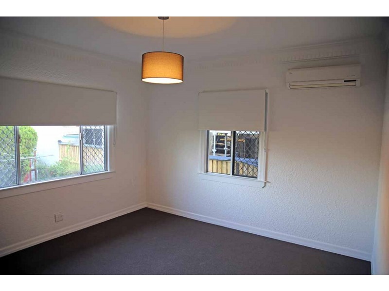 96 Ellen Street, Oxley QLD 4075