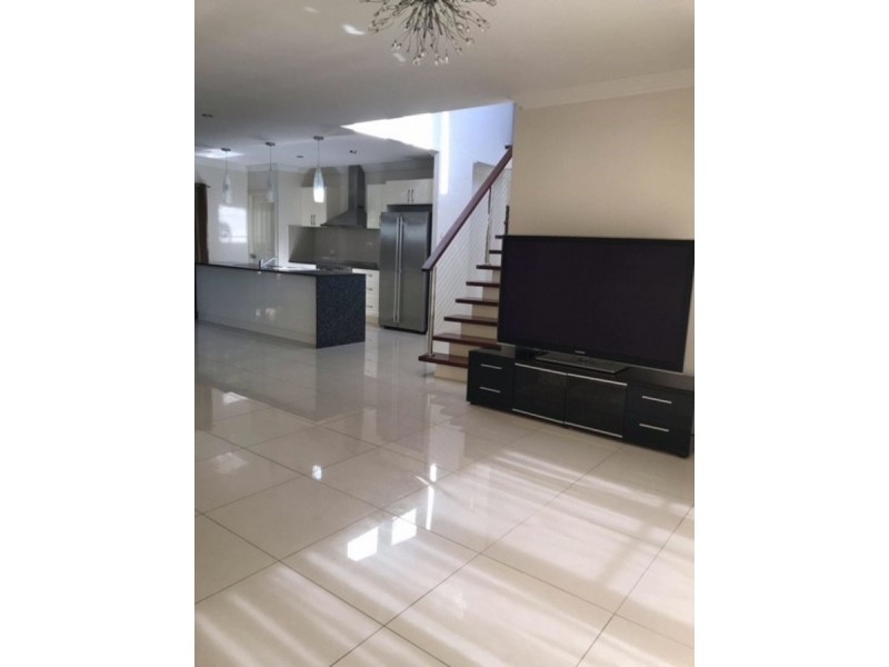 16 Barradale Court, Shailer Park QLD 4128