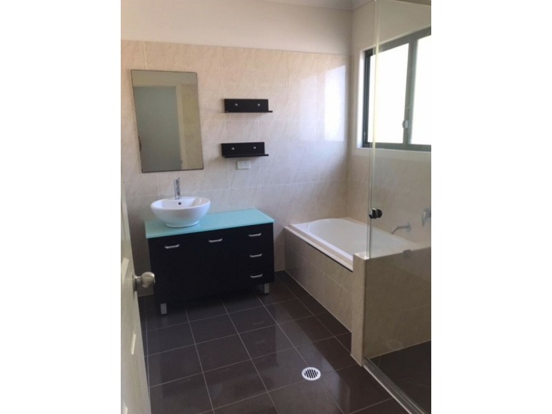 16 Barradale Court, Shailer Park QLD 4128