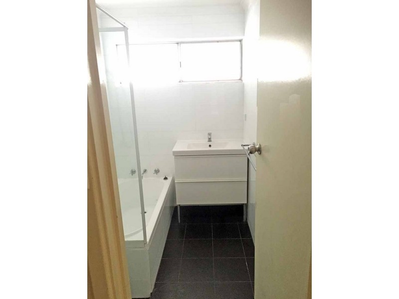 18 Kingston Street, Embleton WA 6062