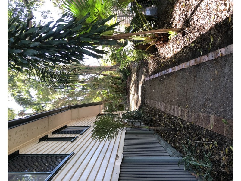 40 Logan Avenue, Oxley QLD 4075