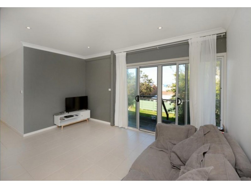48 Dammerel Crescent, Emerald Beach NSW 2456