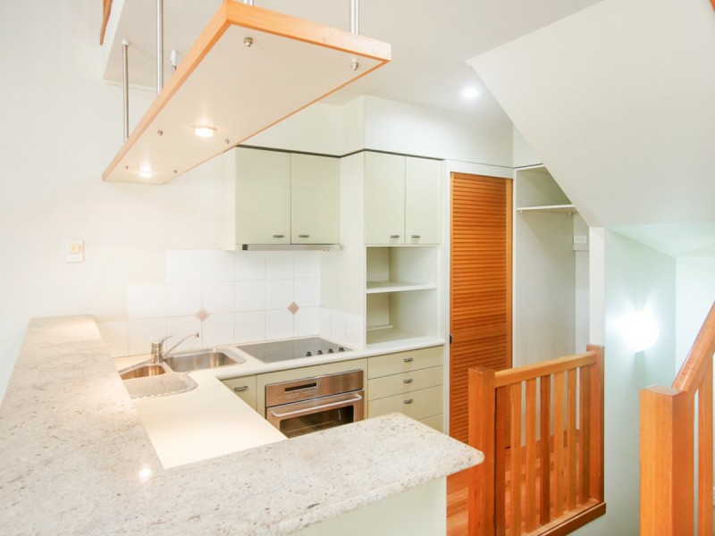 15/9 Rosecliffe Street, Highgate Hill QLD 4101
