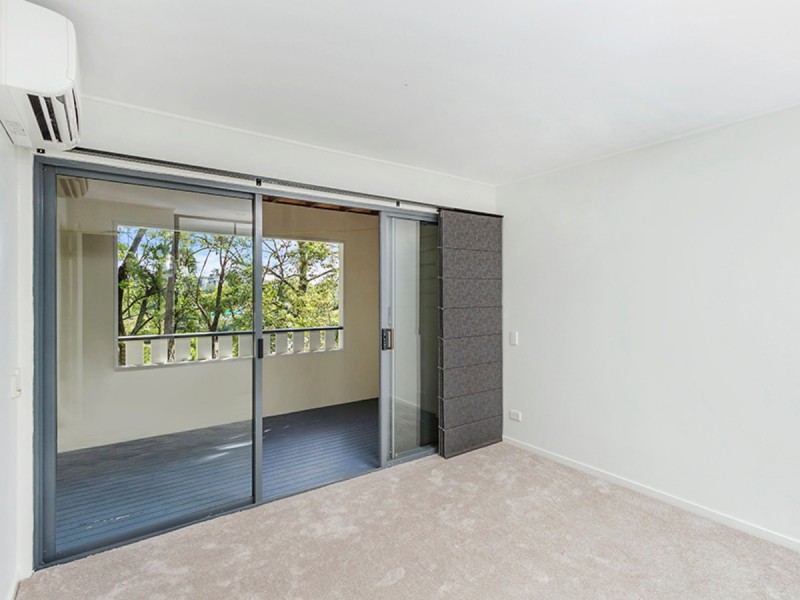 15/9 Rosecliffe Street, Highgate Hill QLD 4101