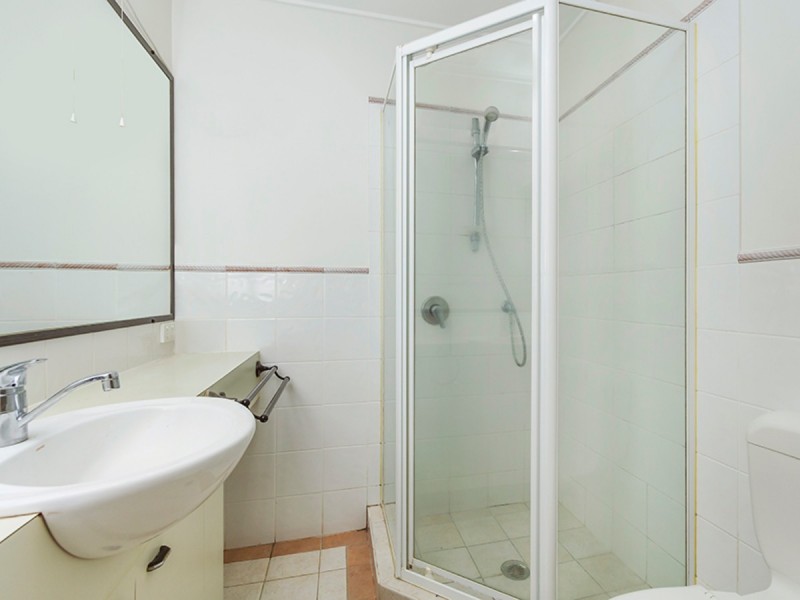 15/9 Rosecliffe Street, Highgate Hill QLD 4101